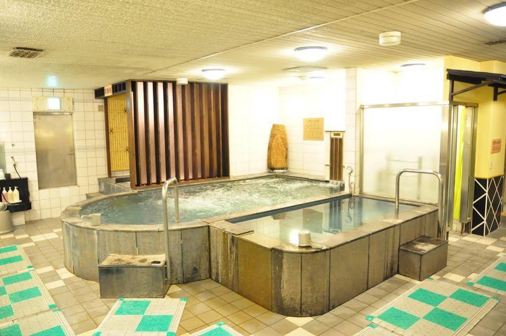 Capsule Hotel & Sauna Ikebukuro Plaza Tokyo Eksteriør bilde